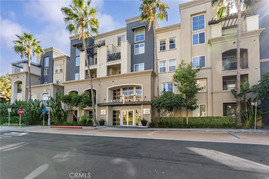 2380 Scholarship, Irvine, California 92612 home-pic-2