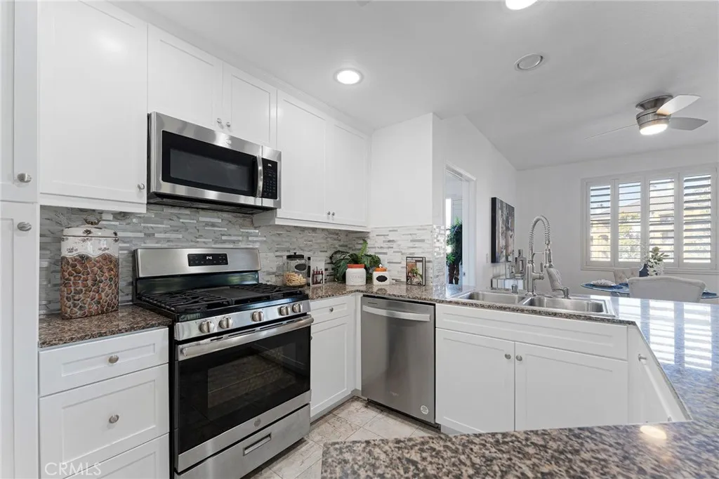2380 Scholarship, Irvine, California 92612 home-pic-13