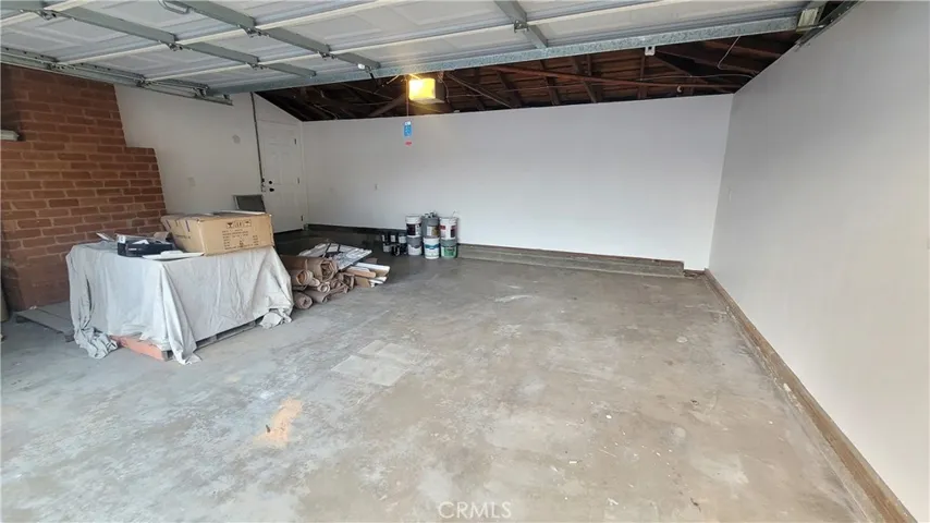 Oversized Garage