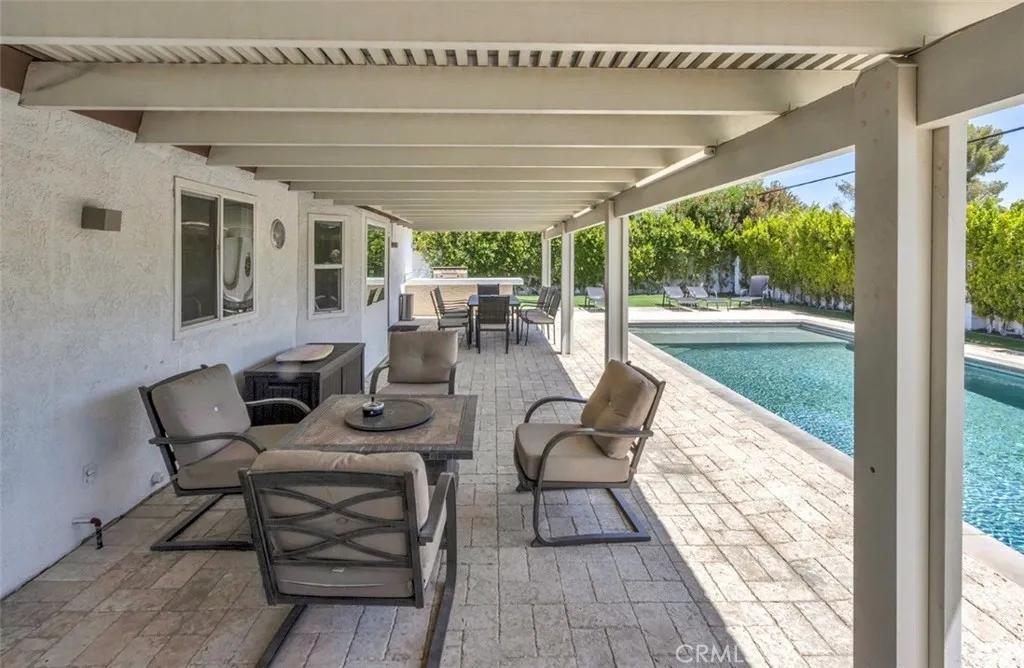 2230 N Volturno Road, Palm Springs, California 92262 home-pic-14