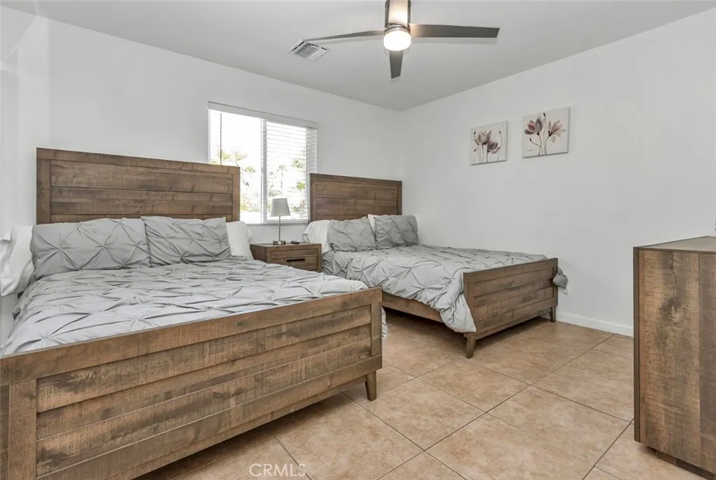 2230 N Volturno Road, Palm Springs, California 92262 home-pic-34