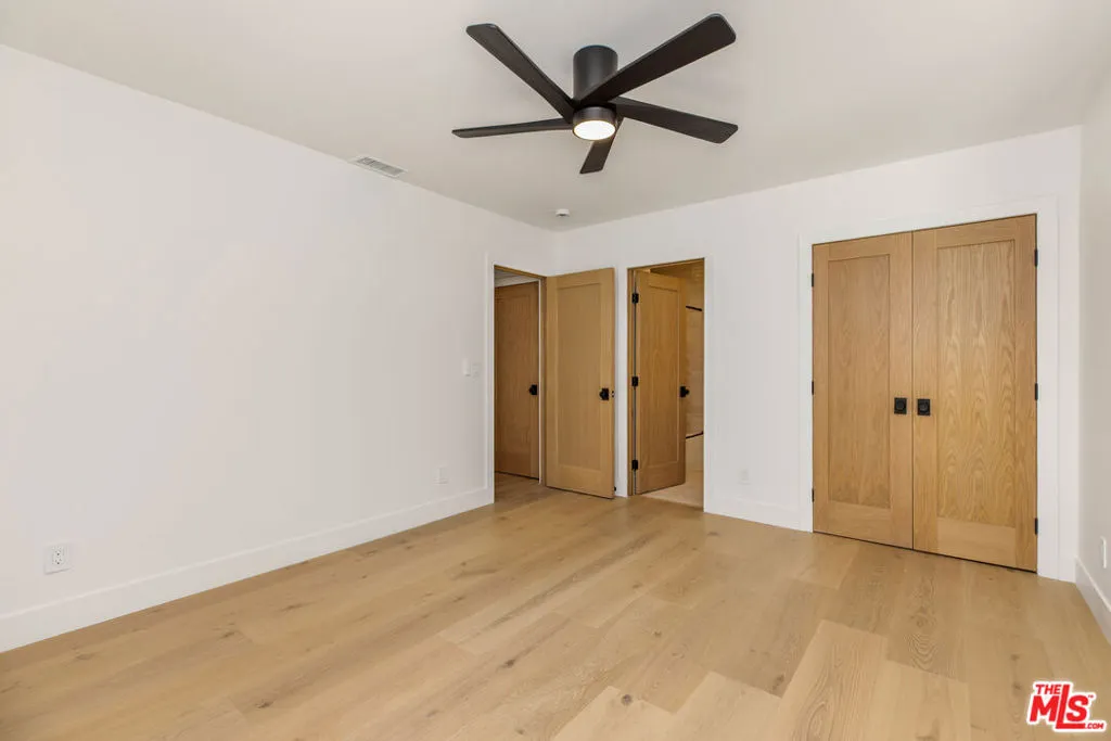 1902 Roscomare Road, Los Angeles, California 90077 home-pic-43