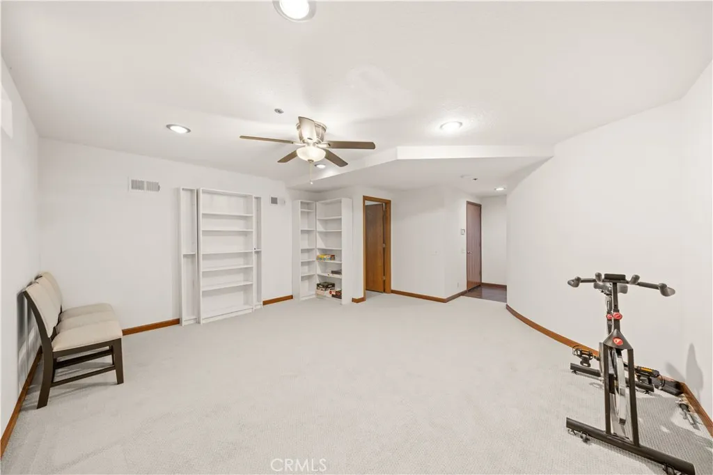 15930 Esquilime, Chino Hills, California 91709 home-pic-41