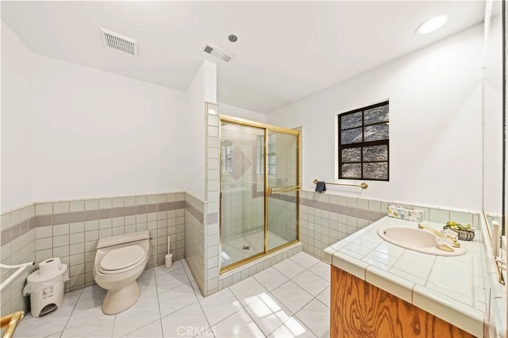15930 Esquilime, Chino Hills, California 91709 home-pic-52