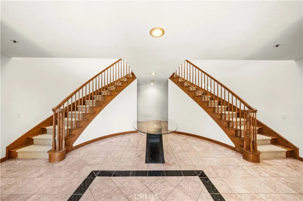 15930 Esquilime, Chino Hills, California 91709 home-pic-5