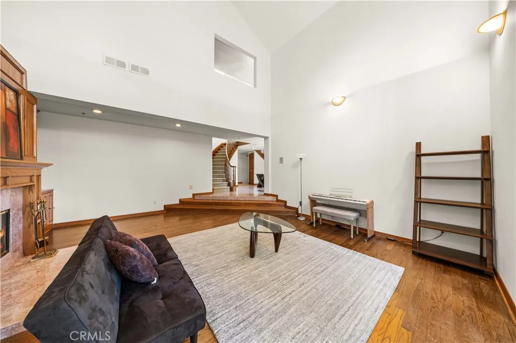 15930 Esquilime, Chino Hills, California 91709 home-pic-8