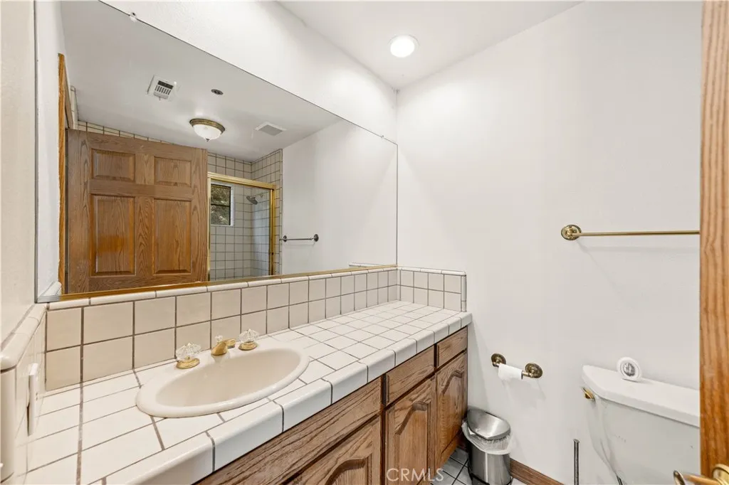 15930 Esquilime, Chino Hills, California 91709 home-pic-38