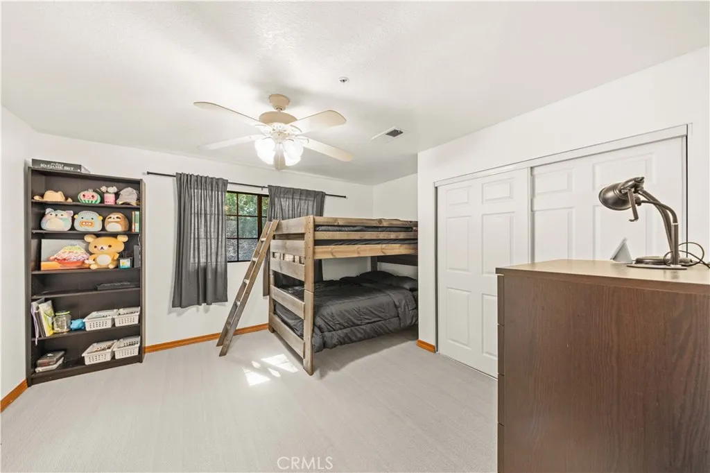 15930 Esquilime, Chino Hills, California 91709 home-pic-31