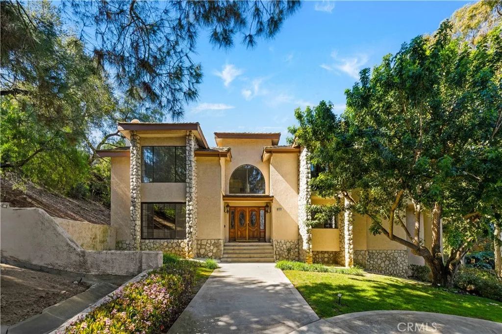 15930 Esquilime, Chino Hills, California 91709 home-pic-1