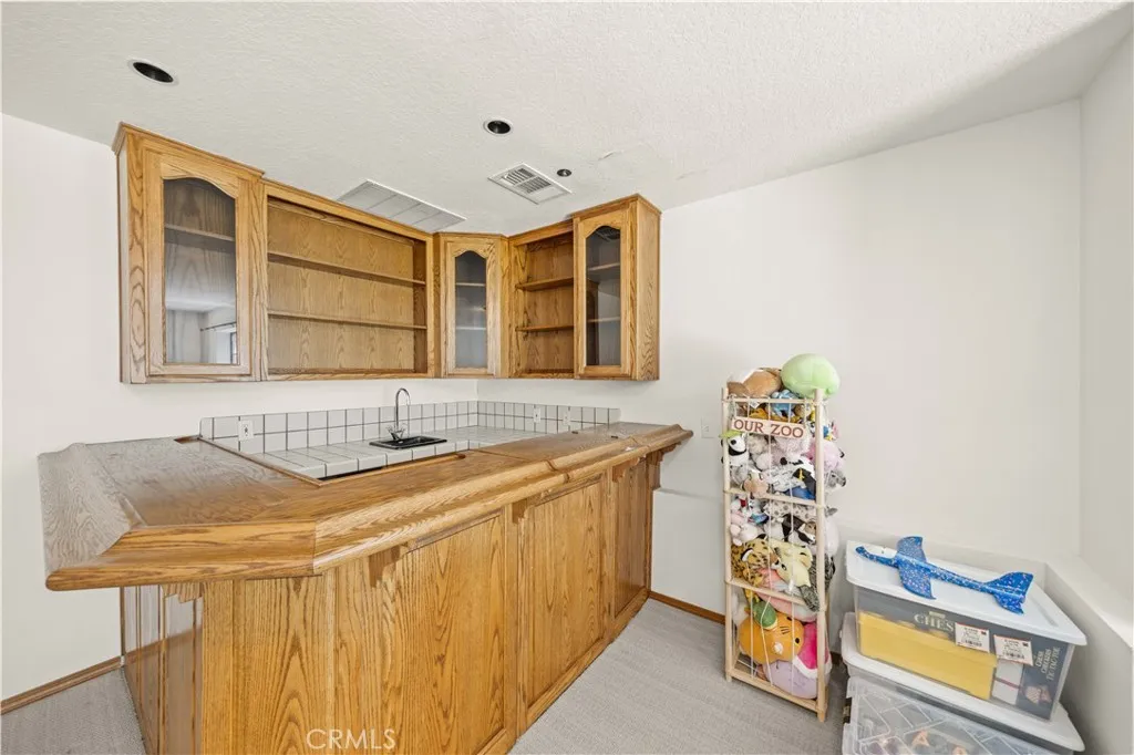 15930 Esquilime, Chino Hills, California 91709 home-pic-45