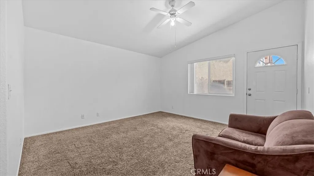 12733 Appian, Victorville, California 92395 home-pic-14