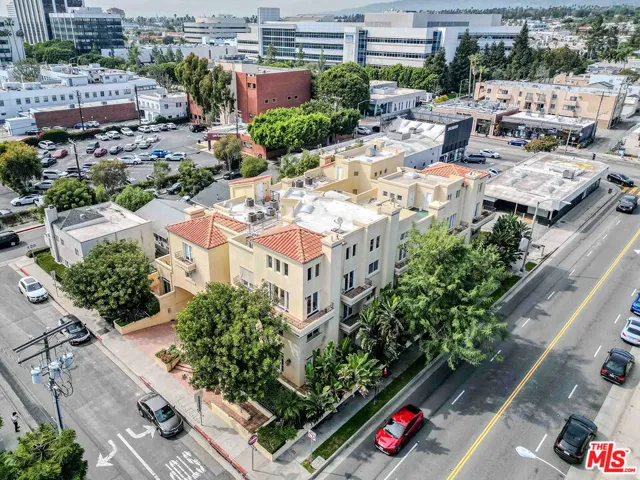 2311 Schader Drive 101, Santa Monica, California 90404
