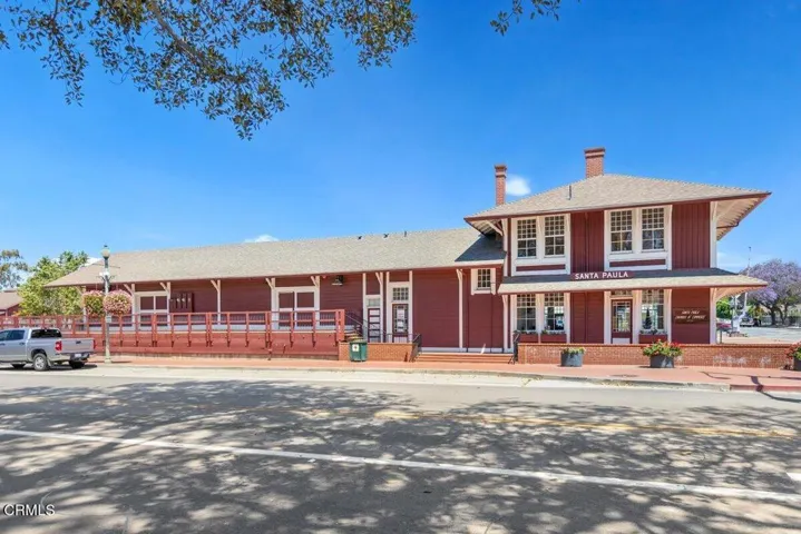 Santa Paula Train Depot