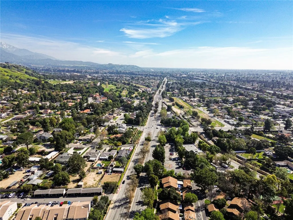 1274 Whisperglen, San Dimas, California 91773 home-pic-18