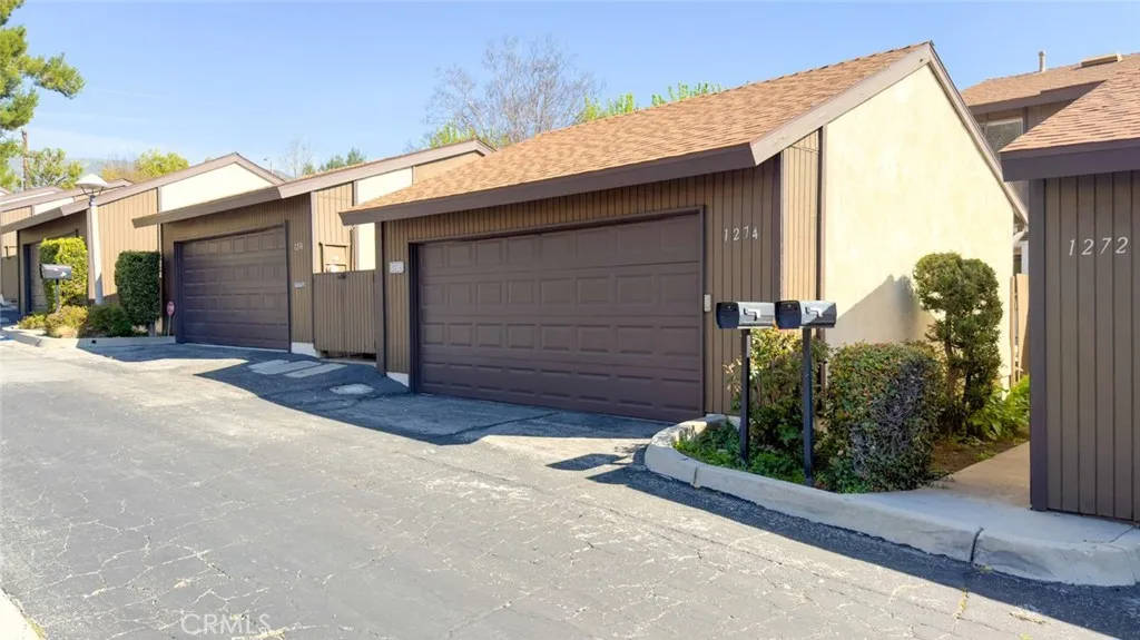 1274 Whisperglen, San Dimas, California 91773 home-pic-2