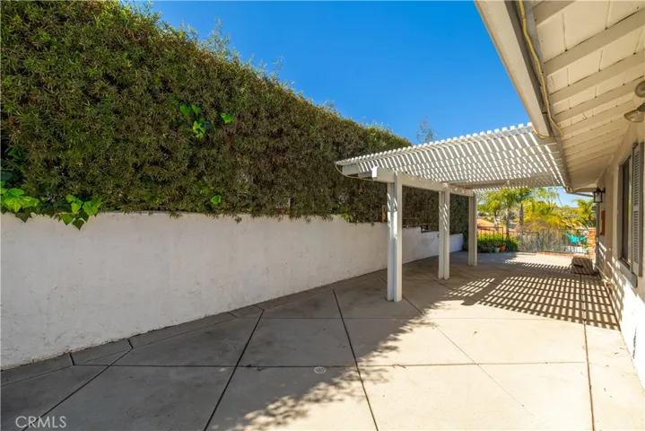 22081 Village Way Drive, Canyon Lake, California 92587