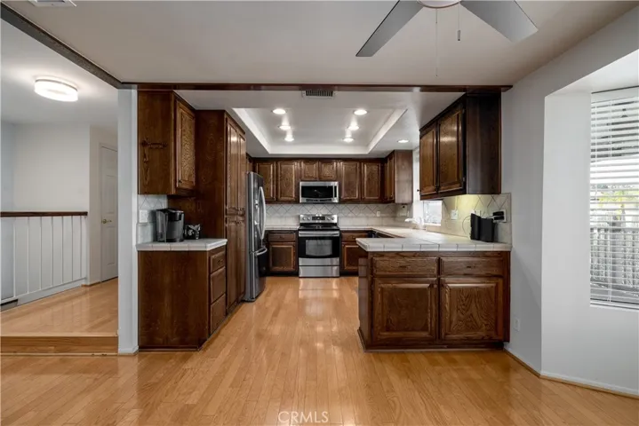 22081 Village Way Drive, Canyon Lake, California 92587