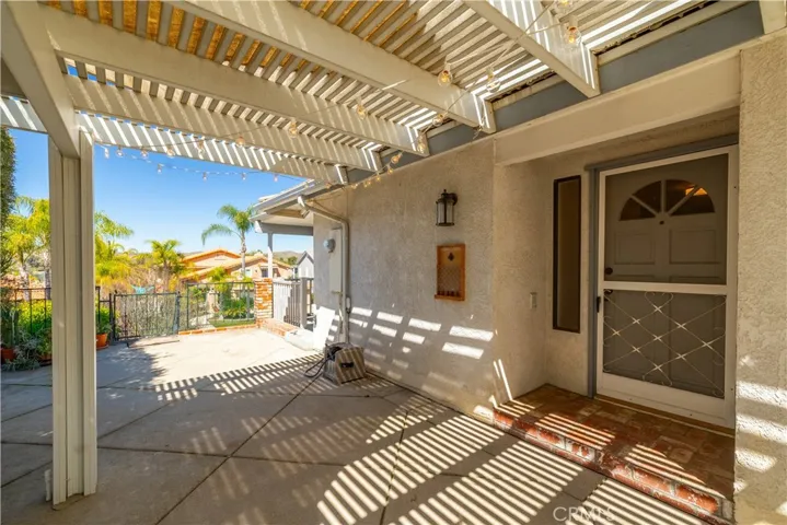 22081 Village Way Drive, Canyon Lake, California 92587