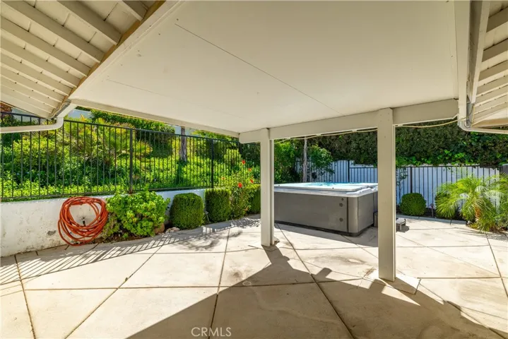 22081 Village Way Drive, Canyon Lake, California 92587