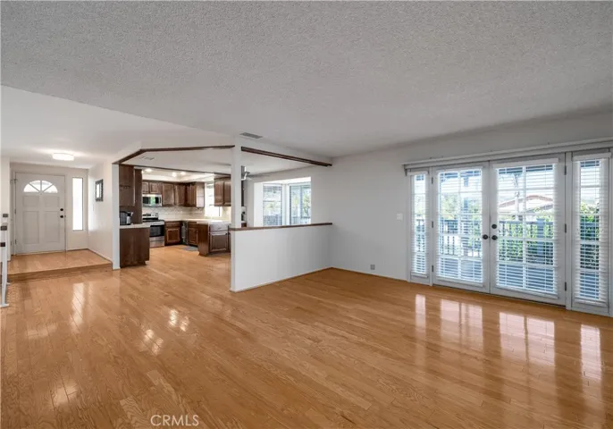 22081 Village Way Drive, Canyon Lake, California 92587