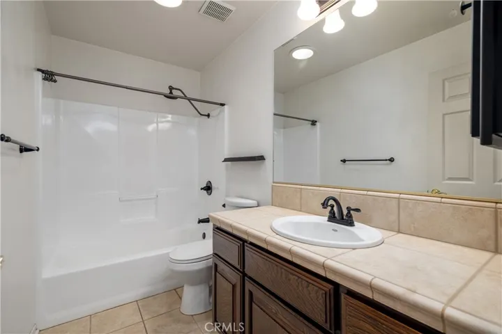 22081 Village Way Drive, Canyon Lake, California 92587