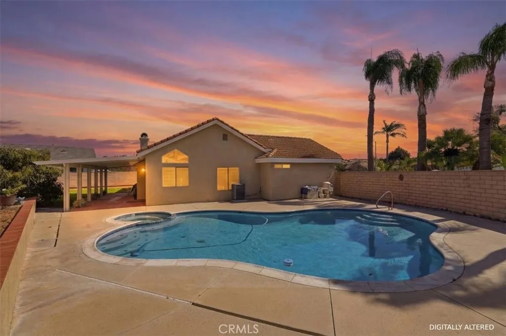 5935 Kings Ranch, Riverside, California 92505 home-pic-1