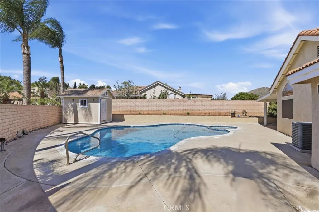 5935 Kings Ranch, Riverside, California 92505 home-pic-37