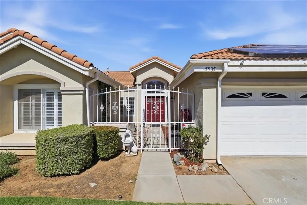 5935 Kings Ranch, Riverside, California 92505 home-pic-4