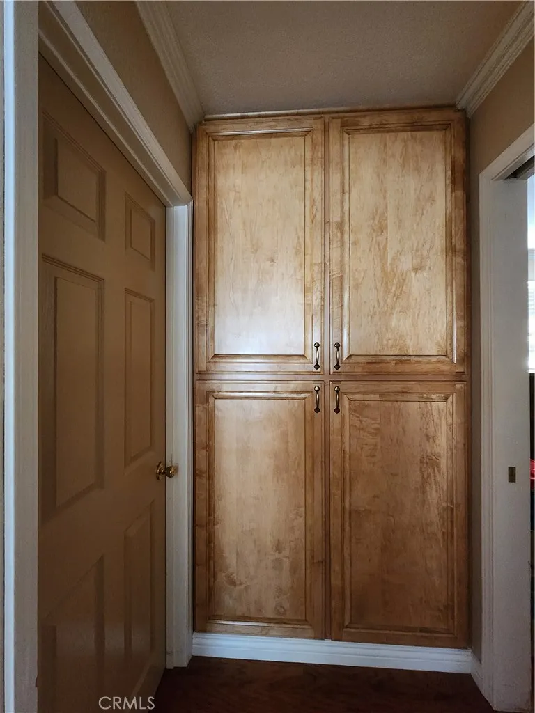 1930 Yosemite, Los Angeles, California 90041 home-pic-11