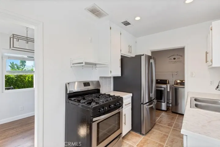 1192 Stringer, Los Angeles, California 90063