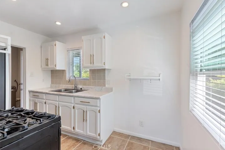 1192 Stringer, Los Angeles, California 90063