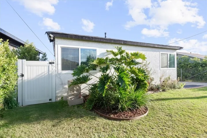 1192 Stringer, Los Angeles, California 90063