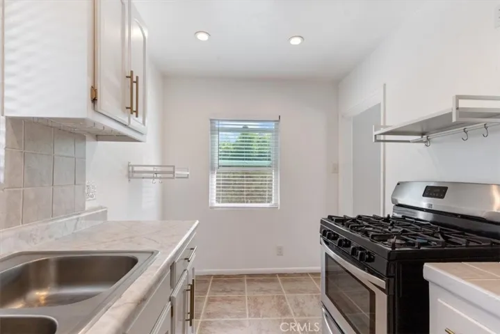1192 Stringer, Los Angeles, California 90063