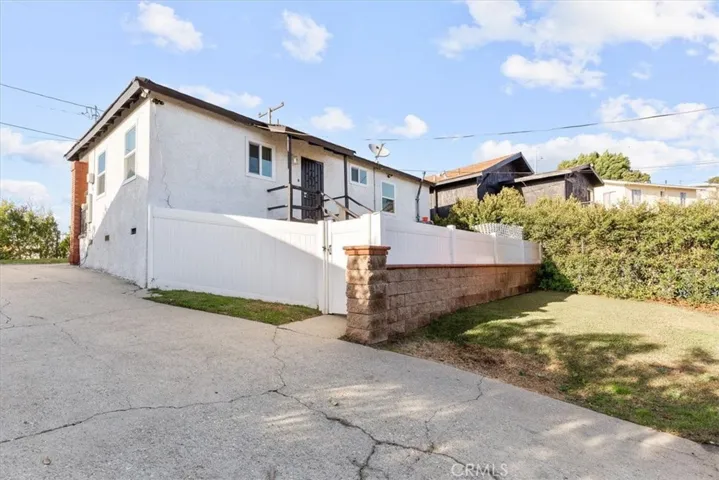 1192 Stringer, Los Angeles, California 90063