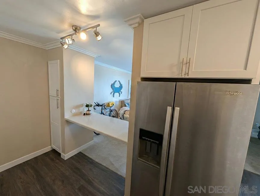 3050 Rue Dorleans 470, San Diego, California 92110 home-pic-6