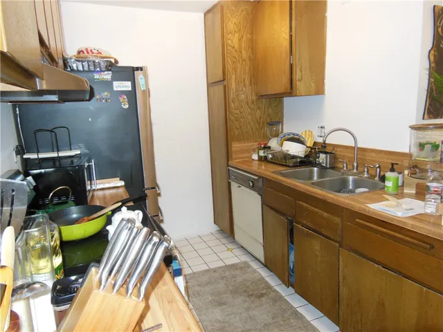 23515 Lyons Avenue 116, Valencia, California 91355
