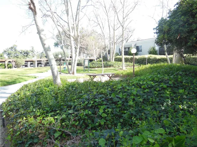 23515 Lyons Avenue 116, Valencia, California 91355