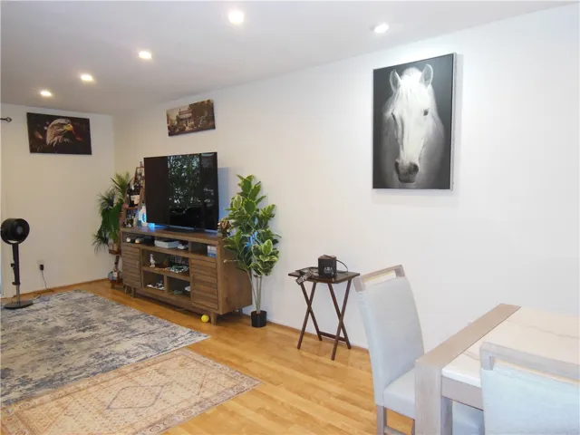 23515 Lyons Avenue 116, Valencia, California 91355