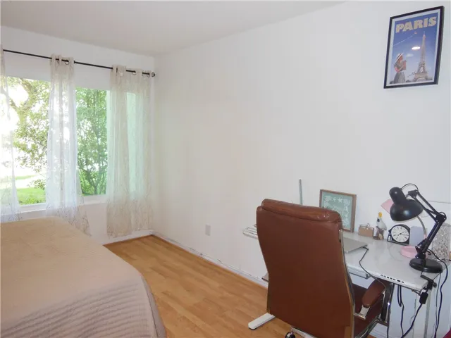 23515 Lyons Avenue 116, Valencia, California 91355