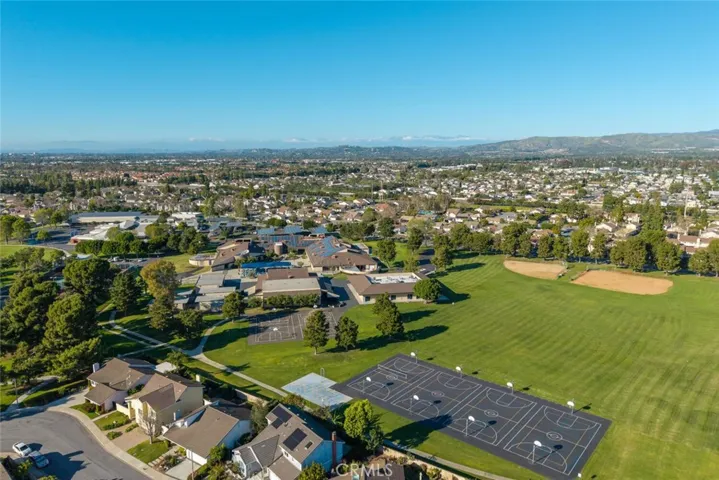 Venado Middle School and Deerfield Elementary located within the community.