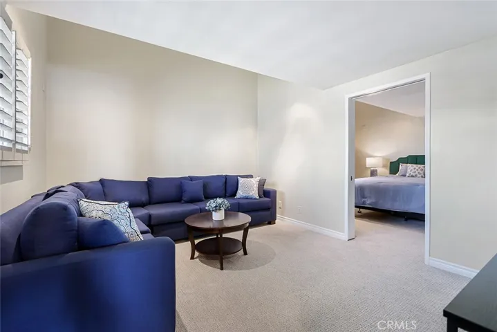 Downstairs Bedroom / Sitting Room