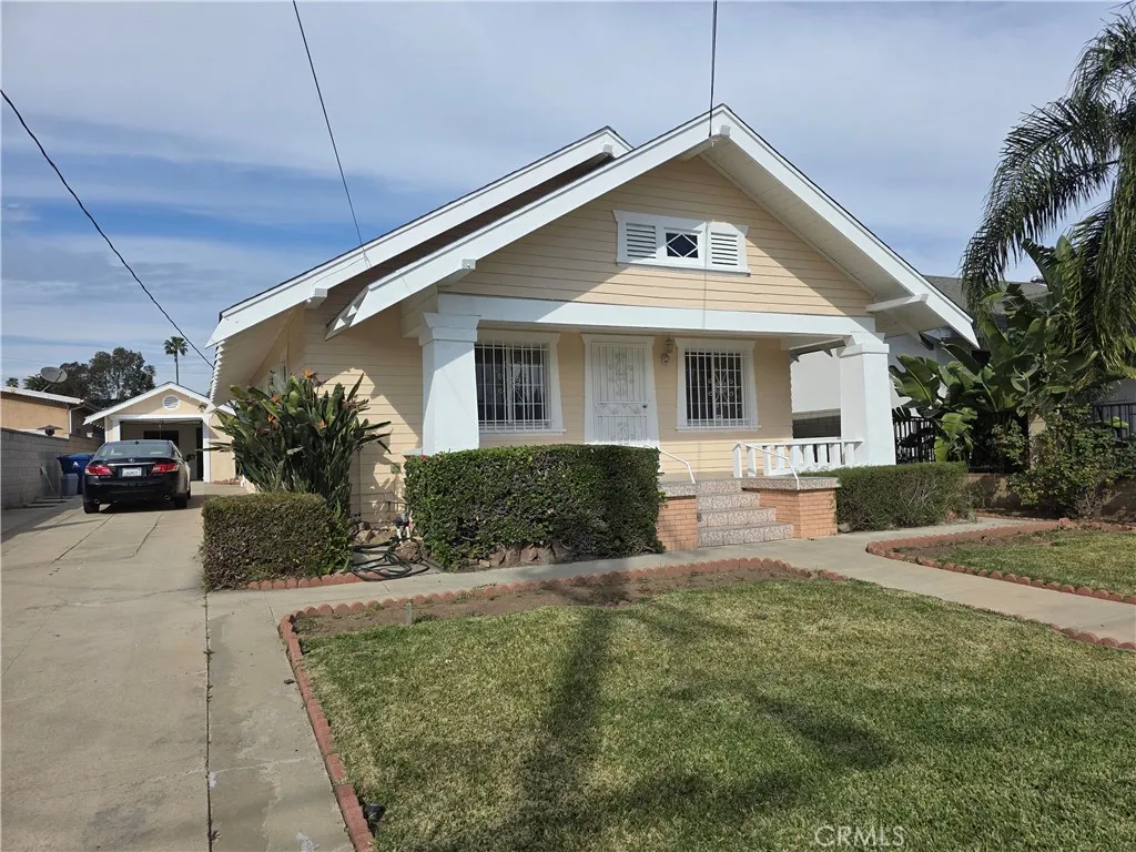 5311 La Mirada, Los Angeles, California 90029 home-pic-1
