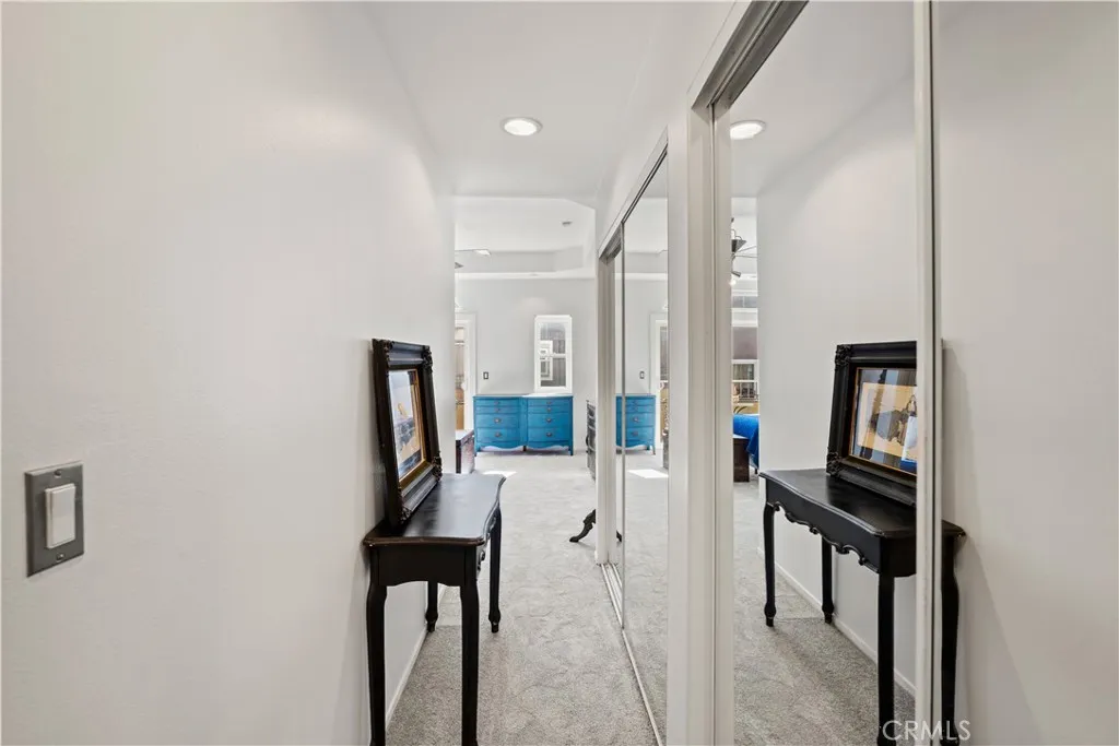 5010 Cahuenga Boulevard 107, North Hollywood, California 91601 home-pic-30