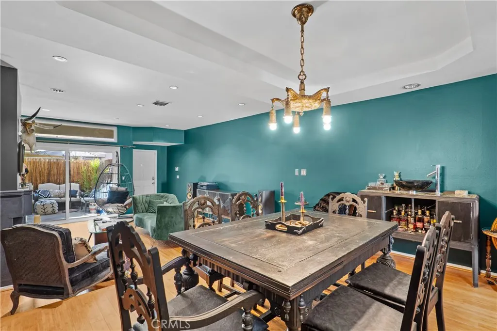 5010 Cahuenga Boulevard 107, North Hollywood, California 91601 home-pic-9