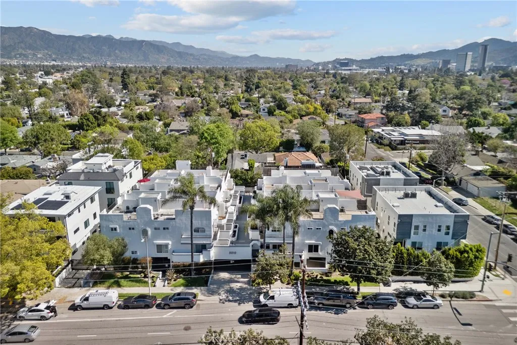 5010 Cahuenga Boulevard 107, North Hollywood, California 91601 home-pic-46