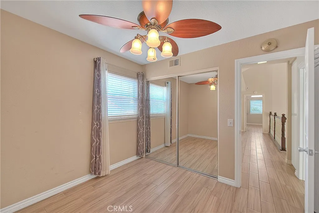 1239 Mallorca, Upland, California 91784 home-pic-25