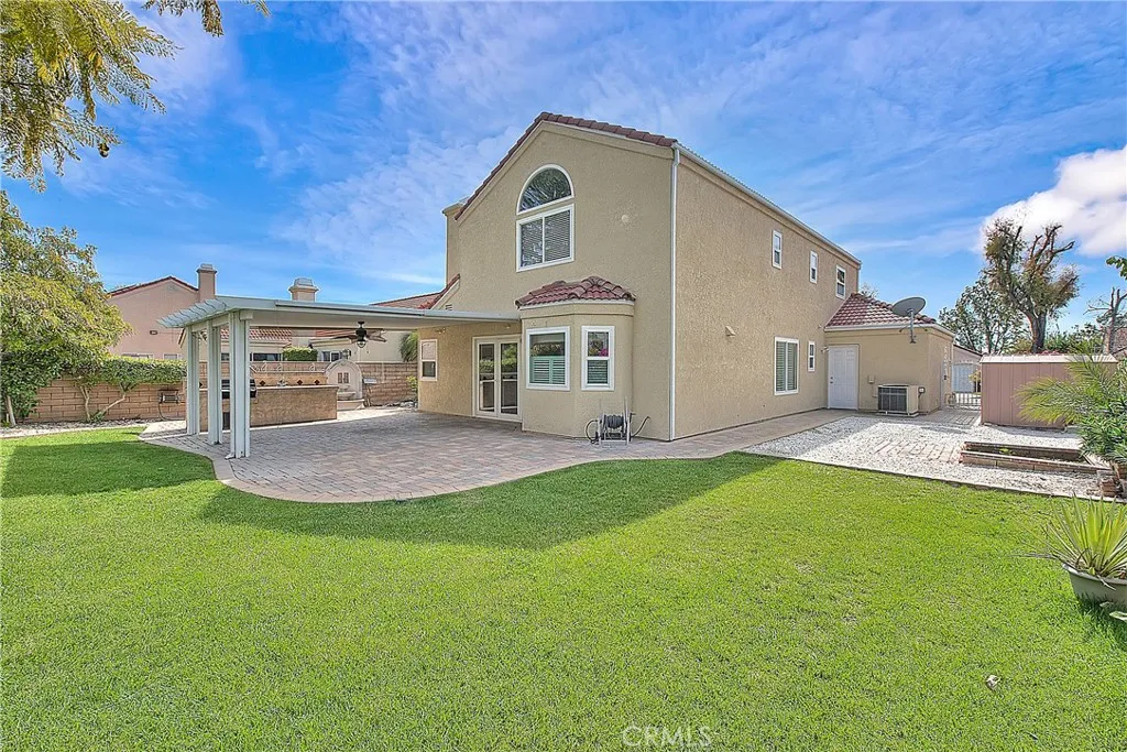 1239 Mallorca, Upland, California 91784 home-pic-31