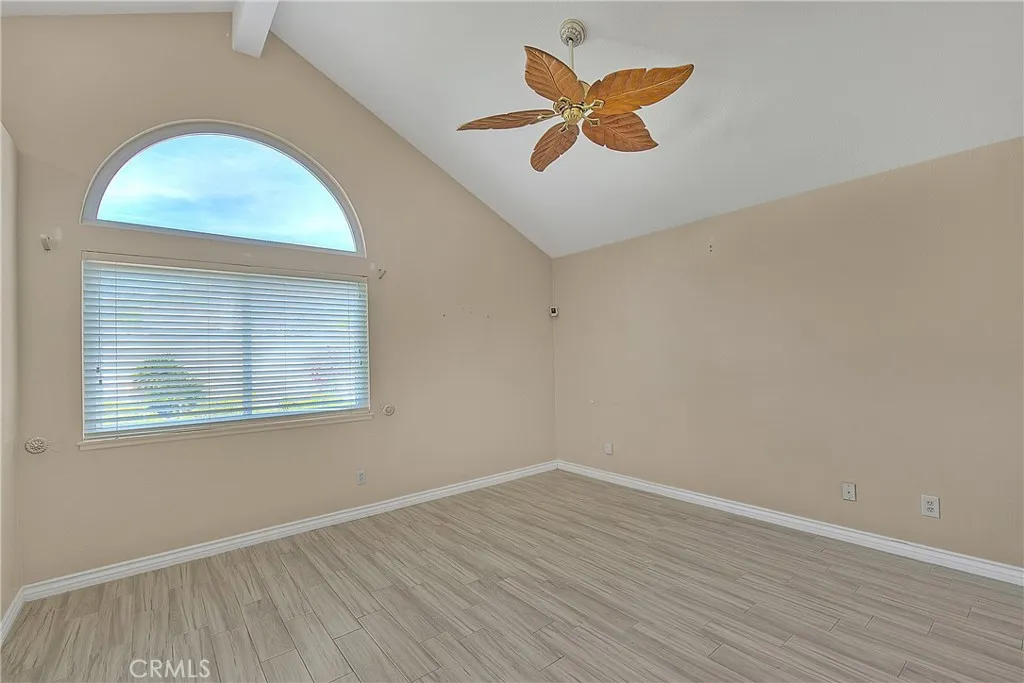 1239 Mallorca, Upland, California 91784 home-pic-23