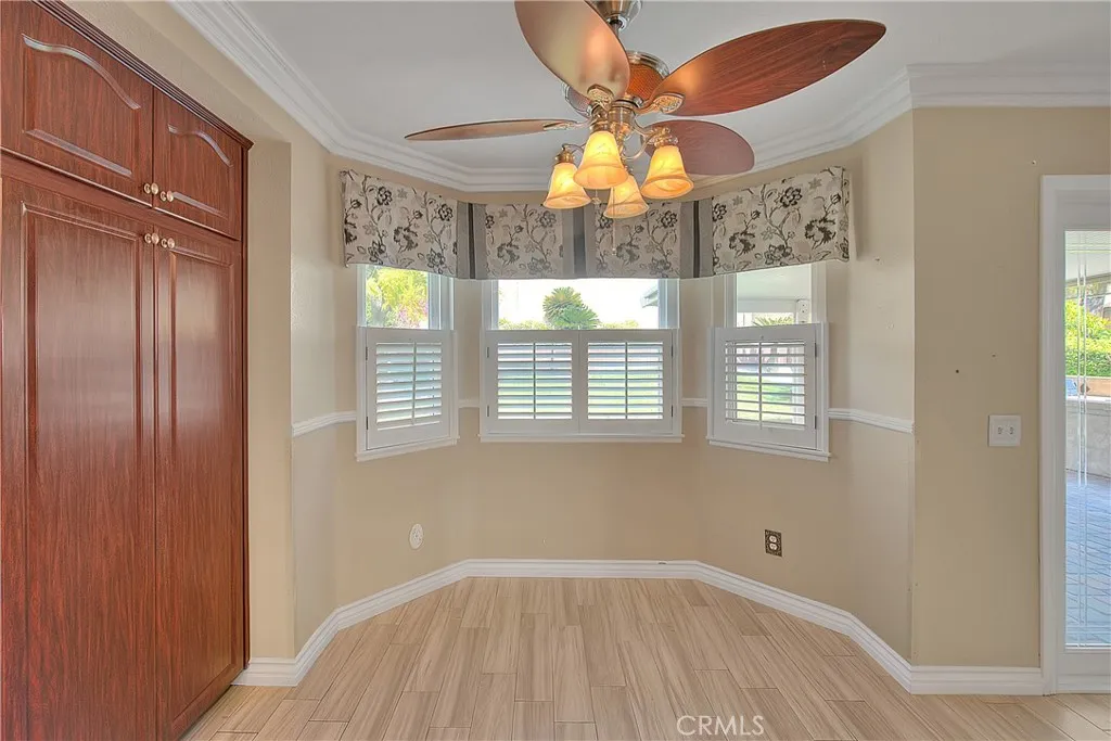 1239 Mallorca, Upland, California 91784 home-pic-13