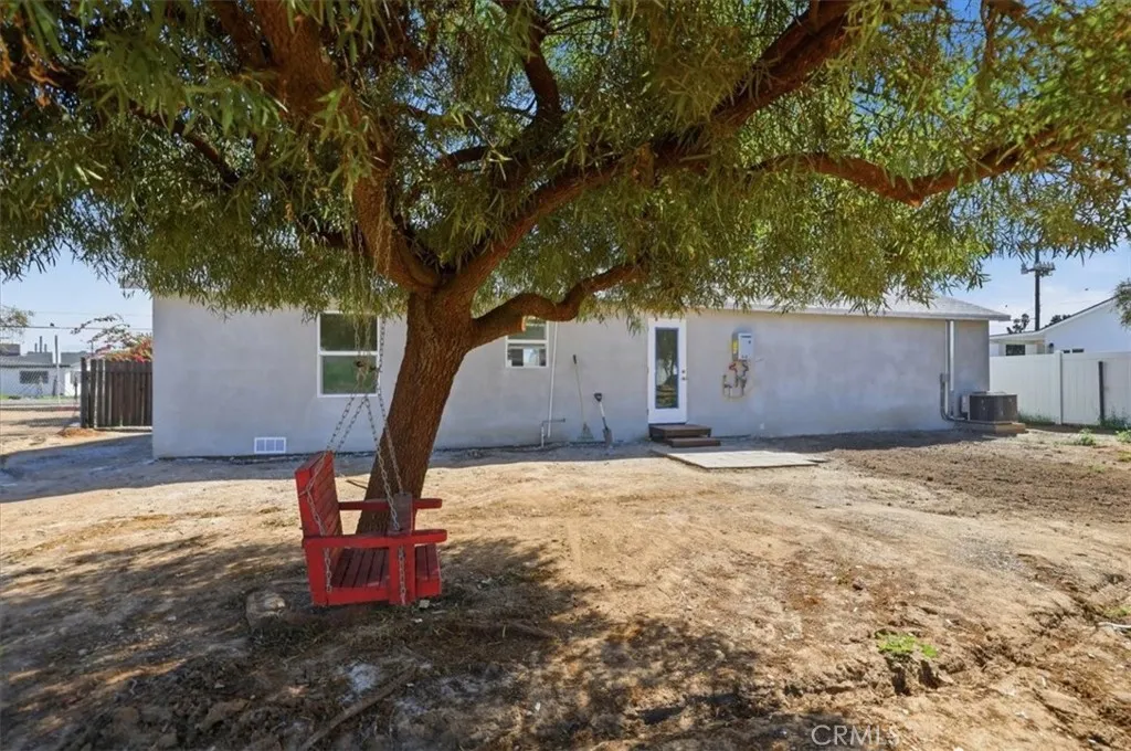 6336 Jones, Riverside, California 92505 home-pic-31